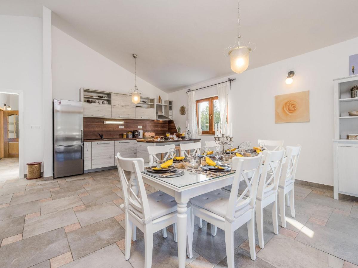 Holiday Home Velebit By Interhome Rovanjska Exteriér fotografie
