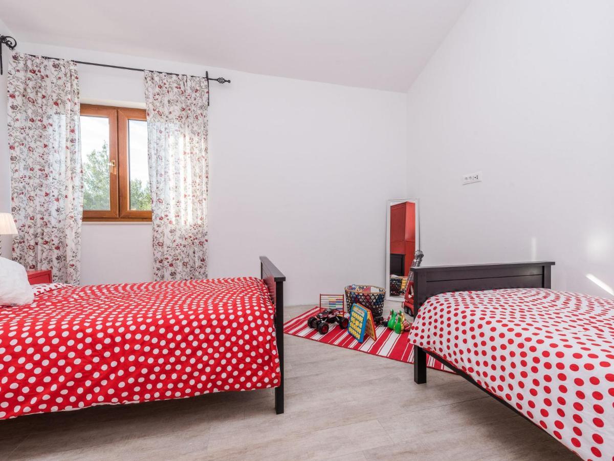 Holiday Home Velebit By Interhome Rovanjska Exteriér fotografie